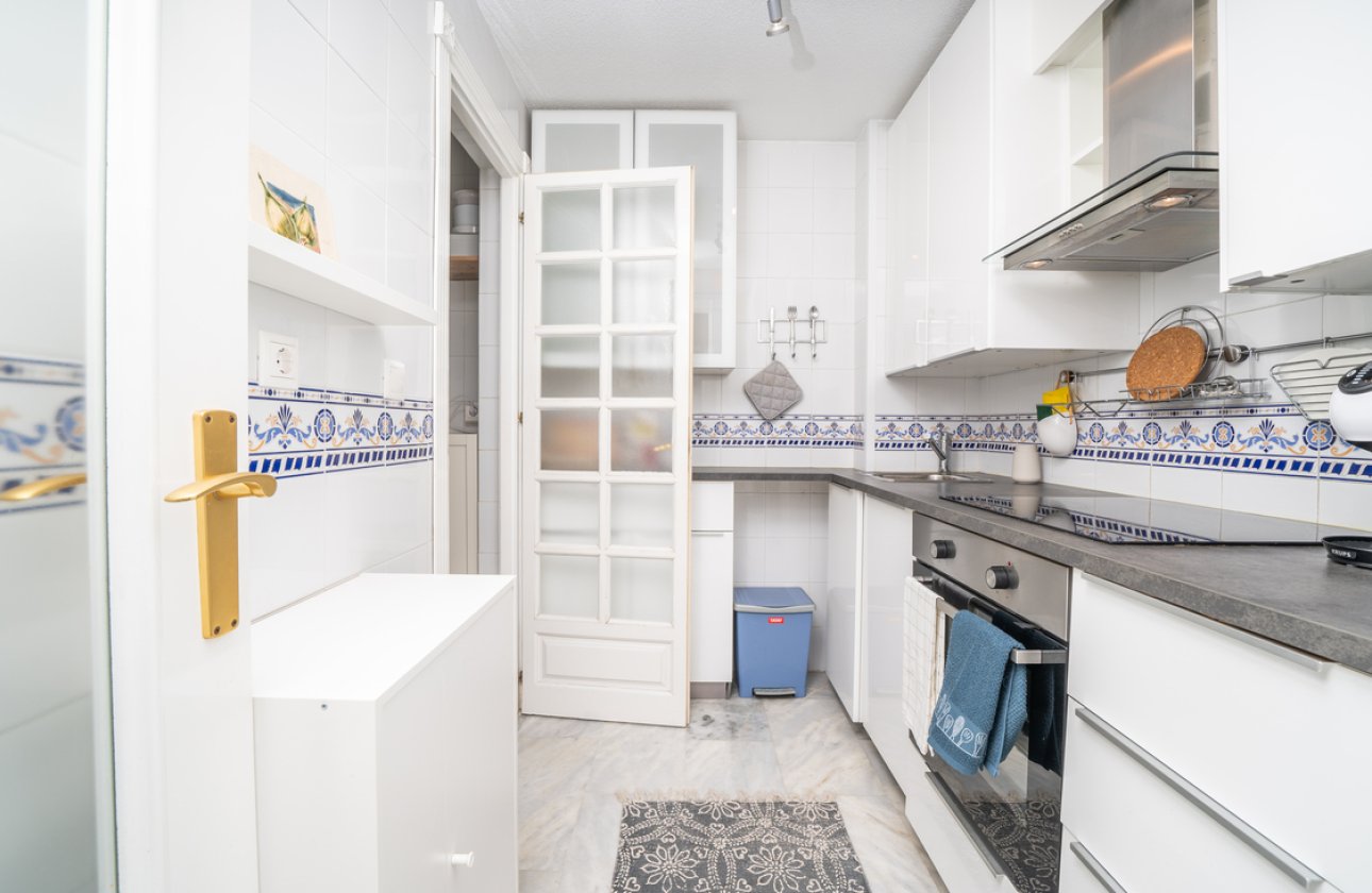 Revente - Appartement -
Torrevieja - Aguas Nuevas