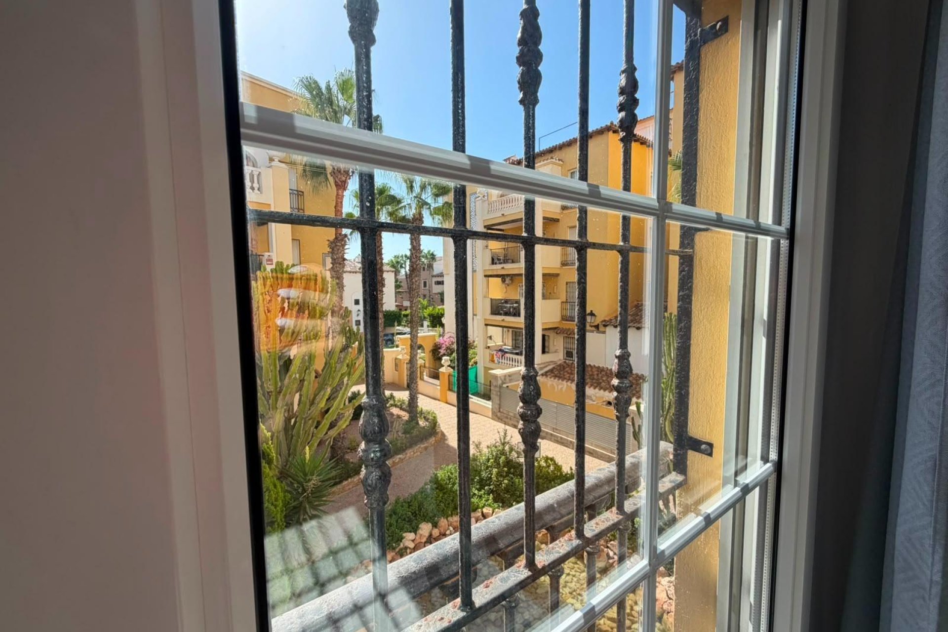 Revente - Appartement -
Torrevieja - Aldea Del Mar