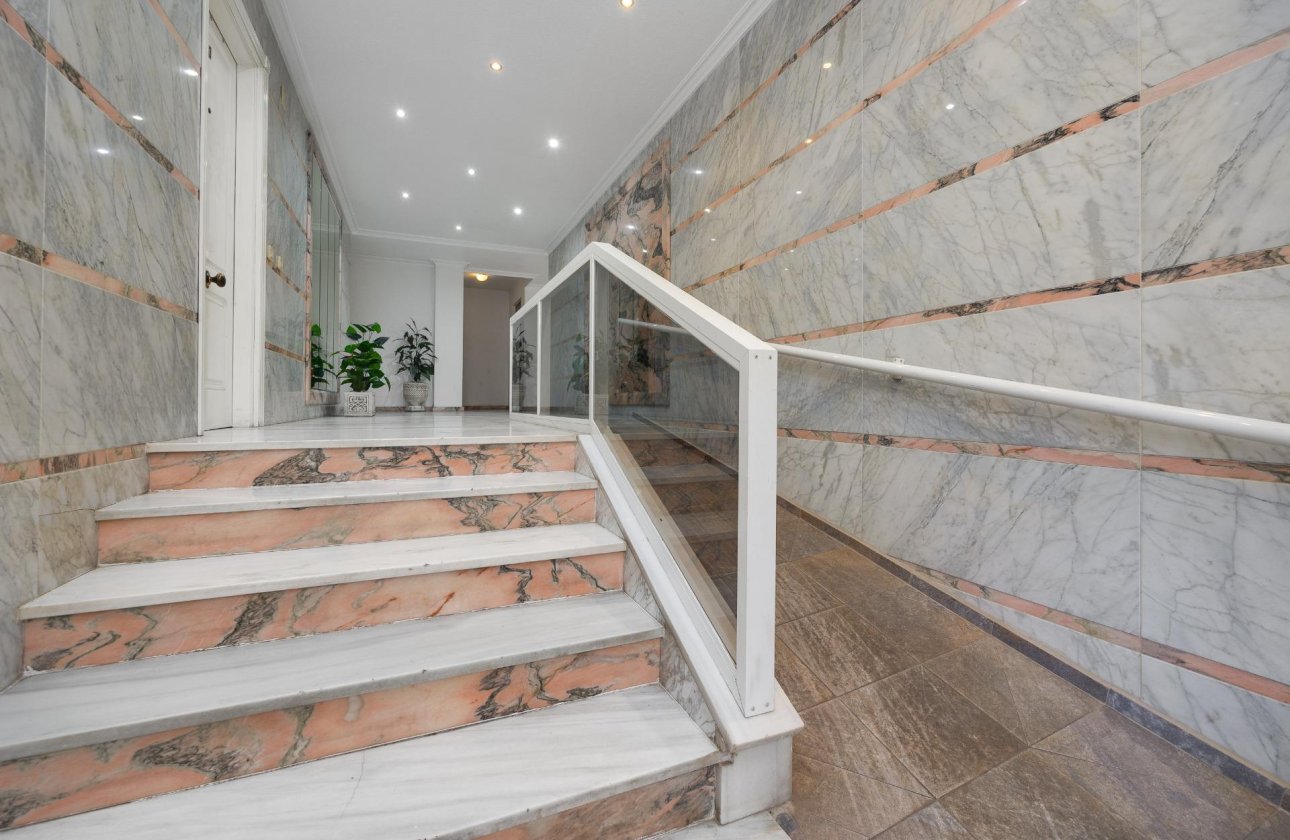 Revente - Appartement -
Torrevieja - Antonio Machado