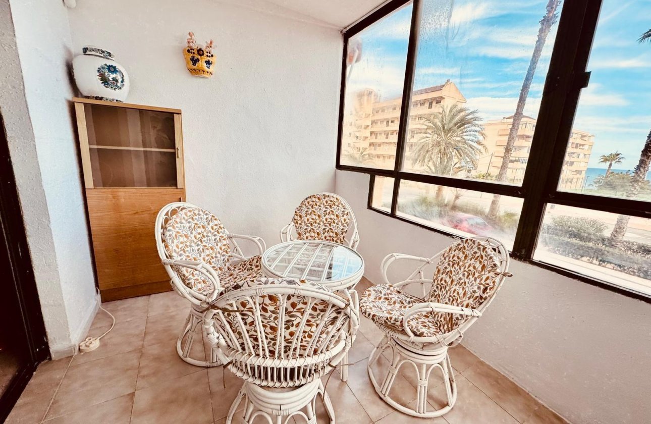 Revente - Appartement -
Torrevieja - Cabo Cervera