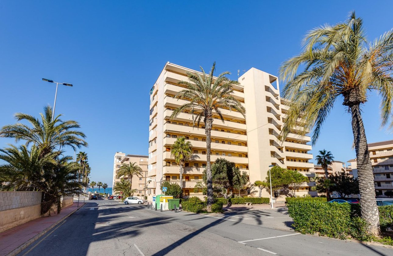 Revente - Appartement -
Torrevieja - Cabo Cervera