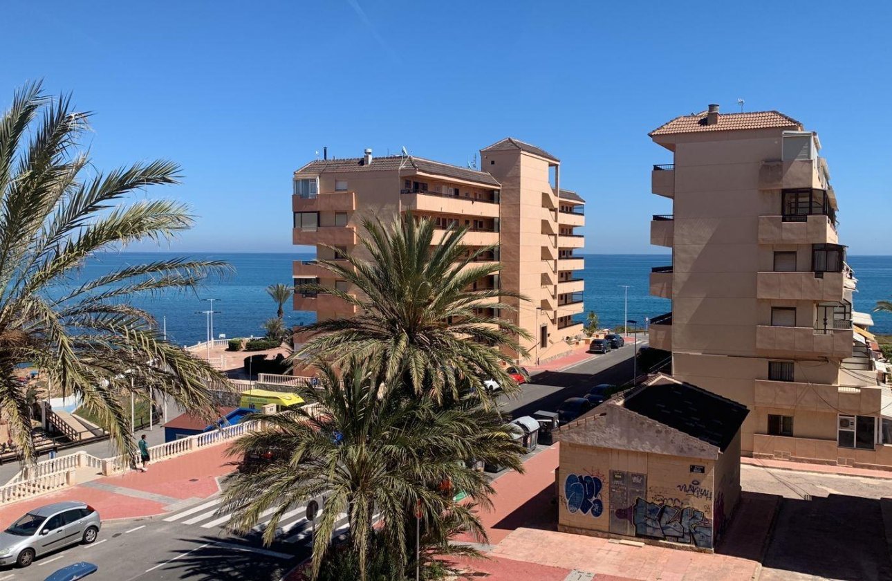 Revente - Appartement -
Torrevieja - Cabo Cervera