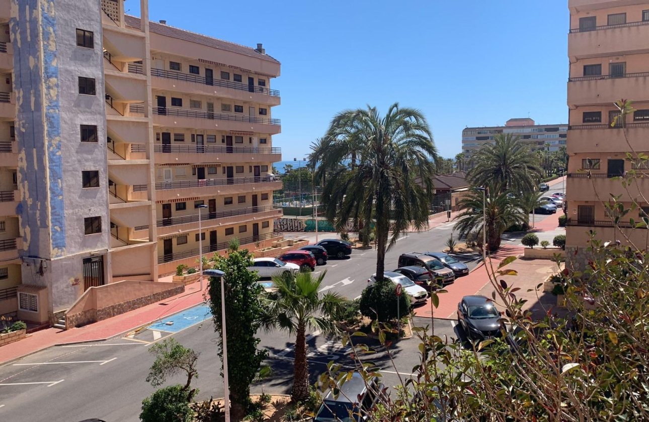 Revente - Appartement -
Torrevieja - Cabo Cervera