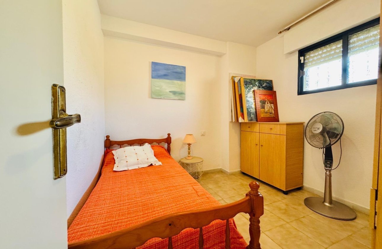 Revente - Appartement -
Torrevieja - Cabo Cervera