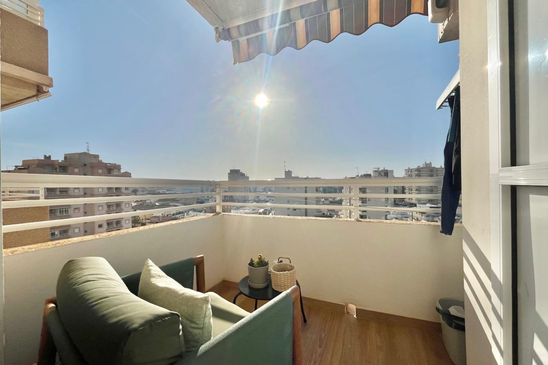 Revente - Appartement -
Torrevieja - Calas Blanca