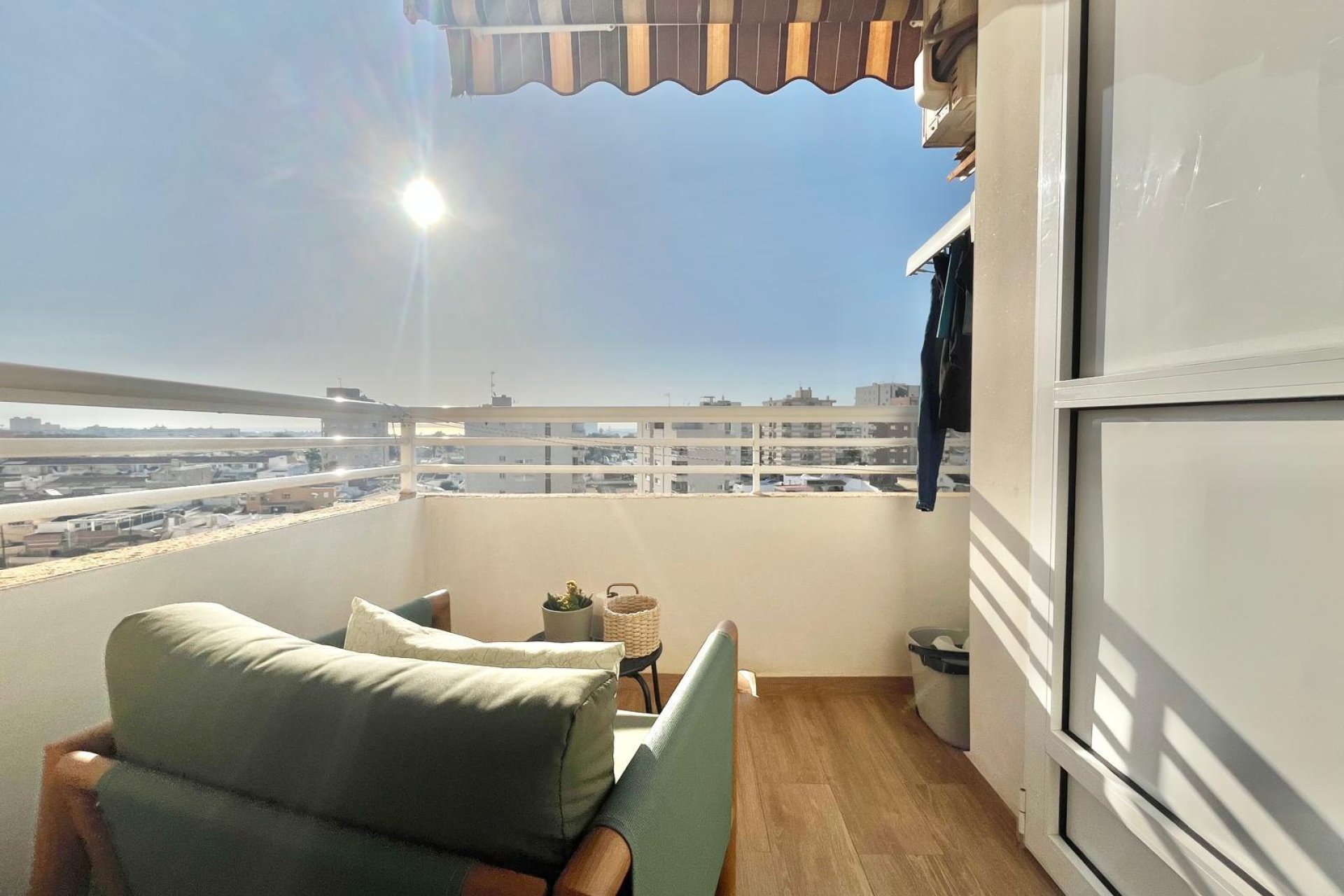 Revente - Appartement -
Torrevieja - Calas Blanca