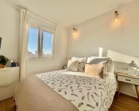 Revente - Appartement -
Torrevieja - Calas Blanca