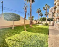 Revente - Appartement -
Torrevieja - Calas Blanca
