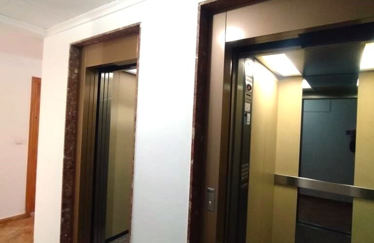 Revente - Appartement -
Torrevieja - CASCO URBANO