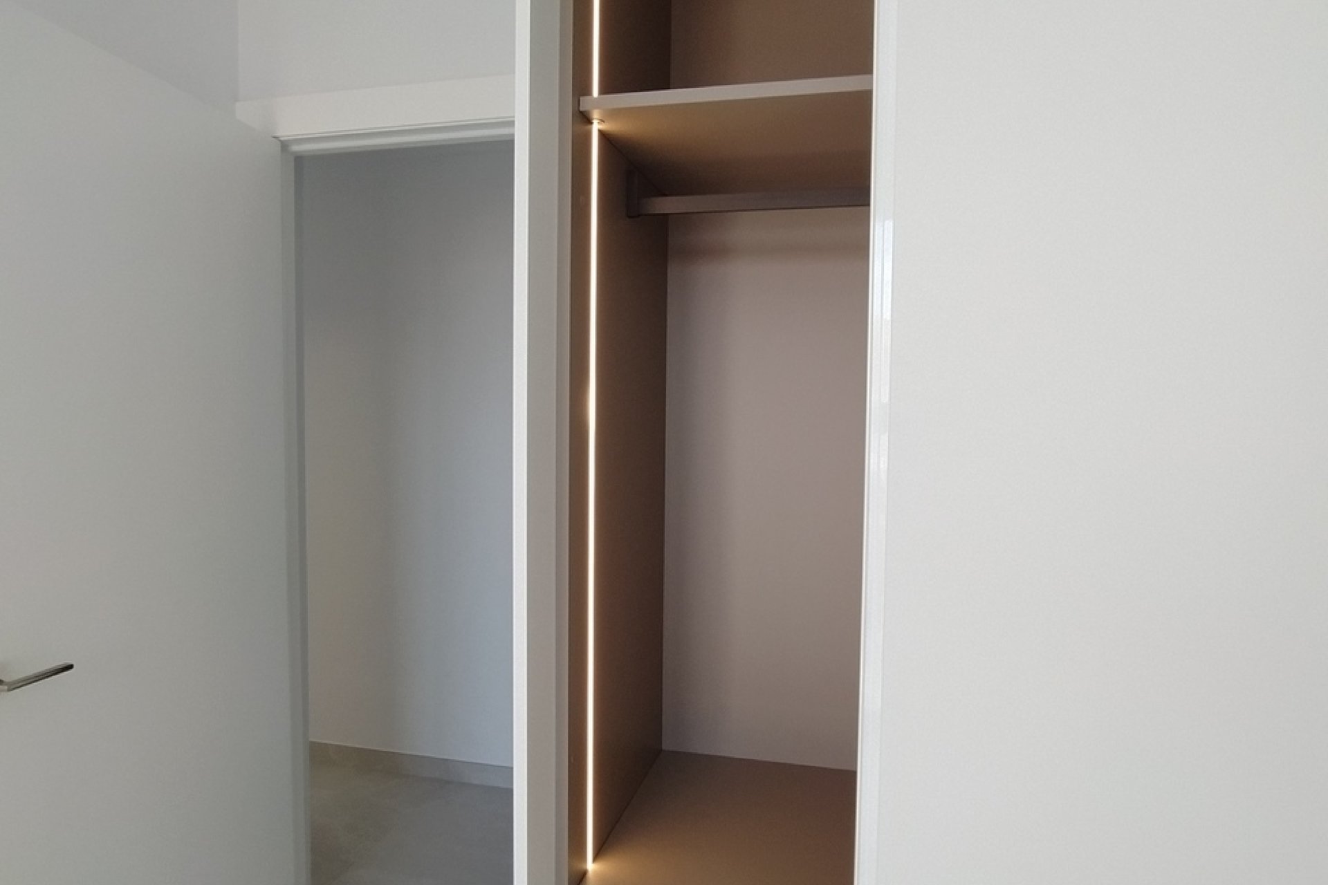 Revente - Appartement -
Torrevieja - CENTRE PLAYA DEL CURA LAS PISCINAS