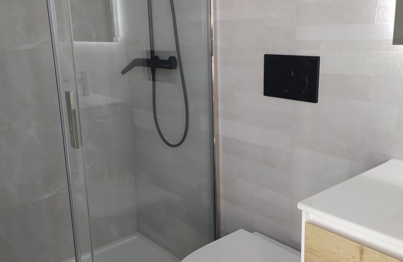 Revente - Appartement -
Torrevieja - CENTRE PLAYA DEL CURA LAS PISCINAS