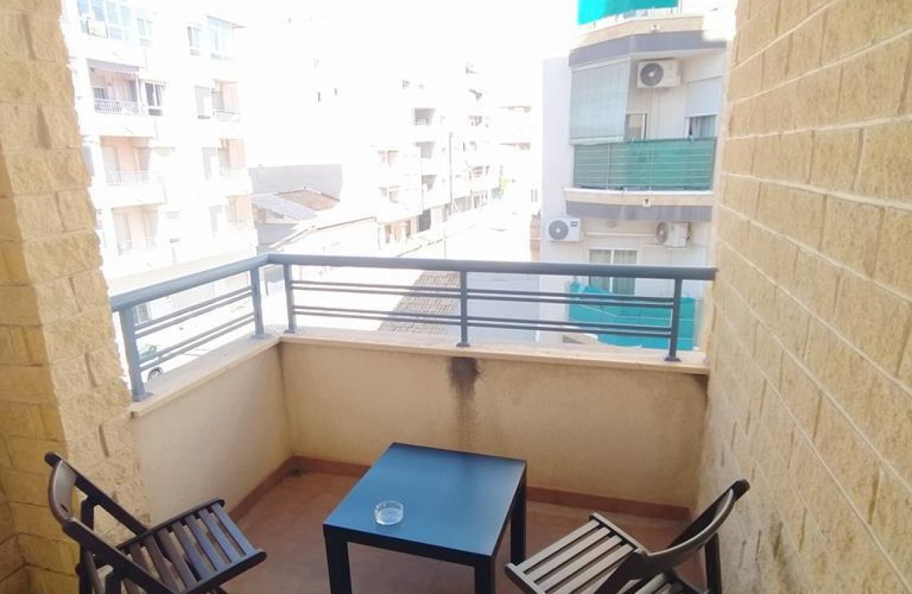 Revente - Appartement -
Torrevieja - CENTRO CASCO URBANO