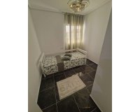 Revente - Appartement -
Torrevieja - Centro - Muelle Pesquero