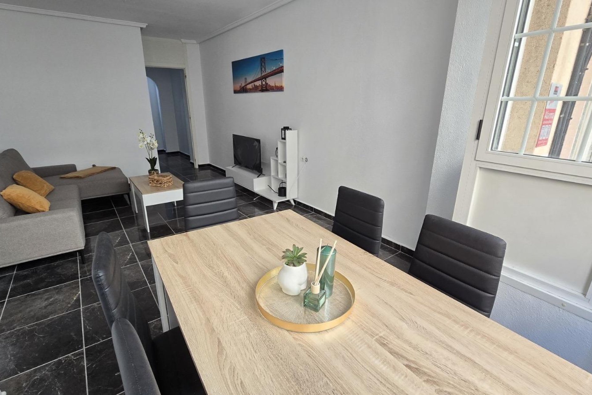 Revente - Appartement -
Torrevieja - Centro - Muelle Pesquero