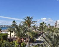 Revente - Appartement -
Torrevieja - Centro - Muelle Pesquero