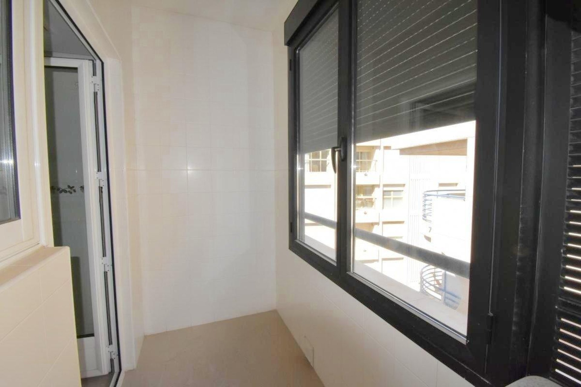Revente - Appartement -
Torrevieja - Centro - Muelle Pesquero