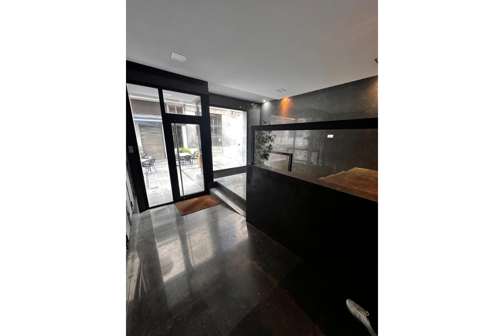 Revente - Appartement -
Torrevieja - Centro - Muelle Pesquero