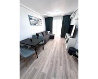 Revente - Appartement -
Torrevieja - Centro - Muelle Pesquero