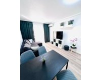 Revente - Appartement -
Torrevieja - Centro - Muelle Pesquero