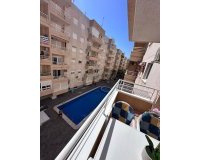 Revente - Appartement -
Torrevieja - Centro - Muelle Pesquero