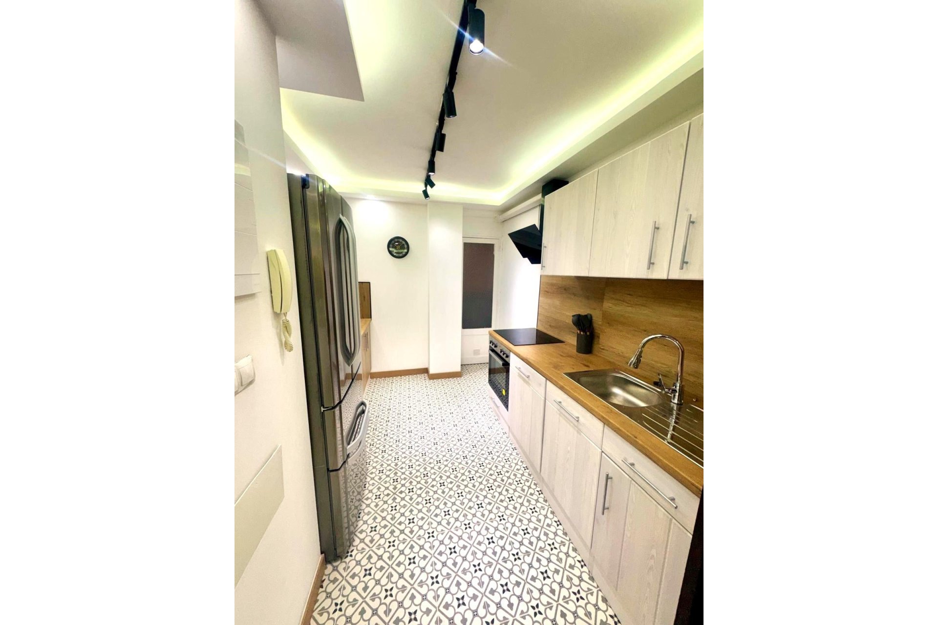 Revente - Appartement -
Torrevieja - Centro - Muelle Pesquero