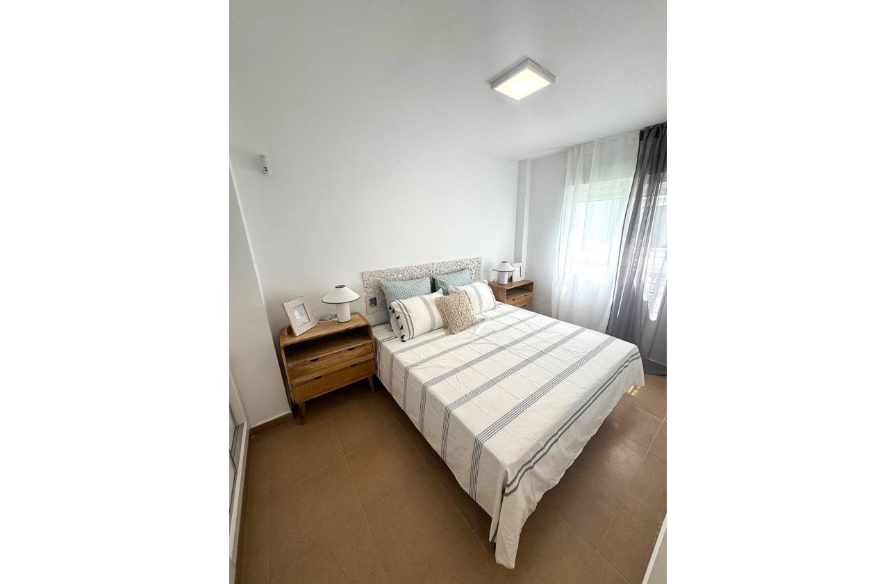 Revente - Appartement -
Torrevieja - Centro - Muelle Pesquero