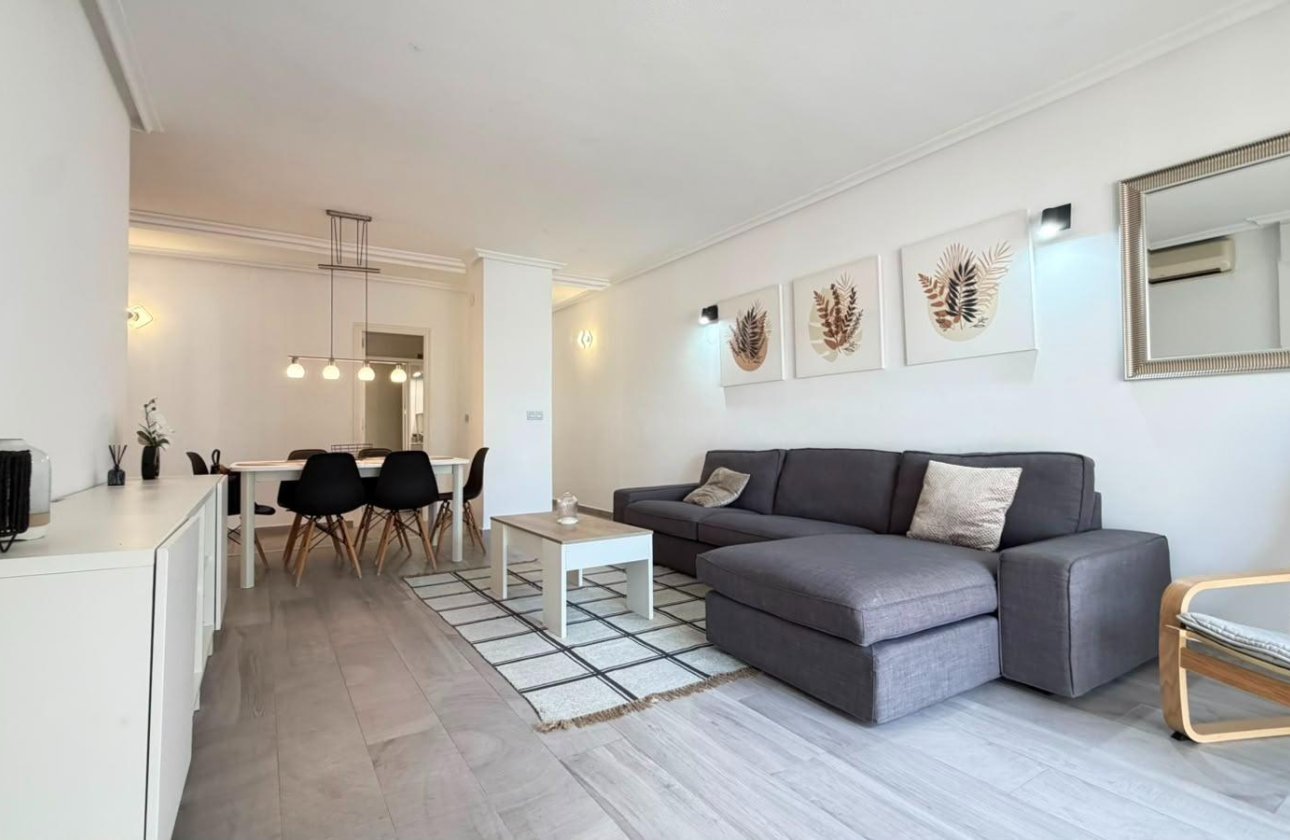 Revente - Appartement -
Torrevieja - Centro - Muelle Pesquero