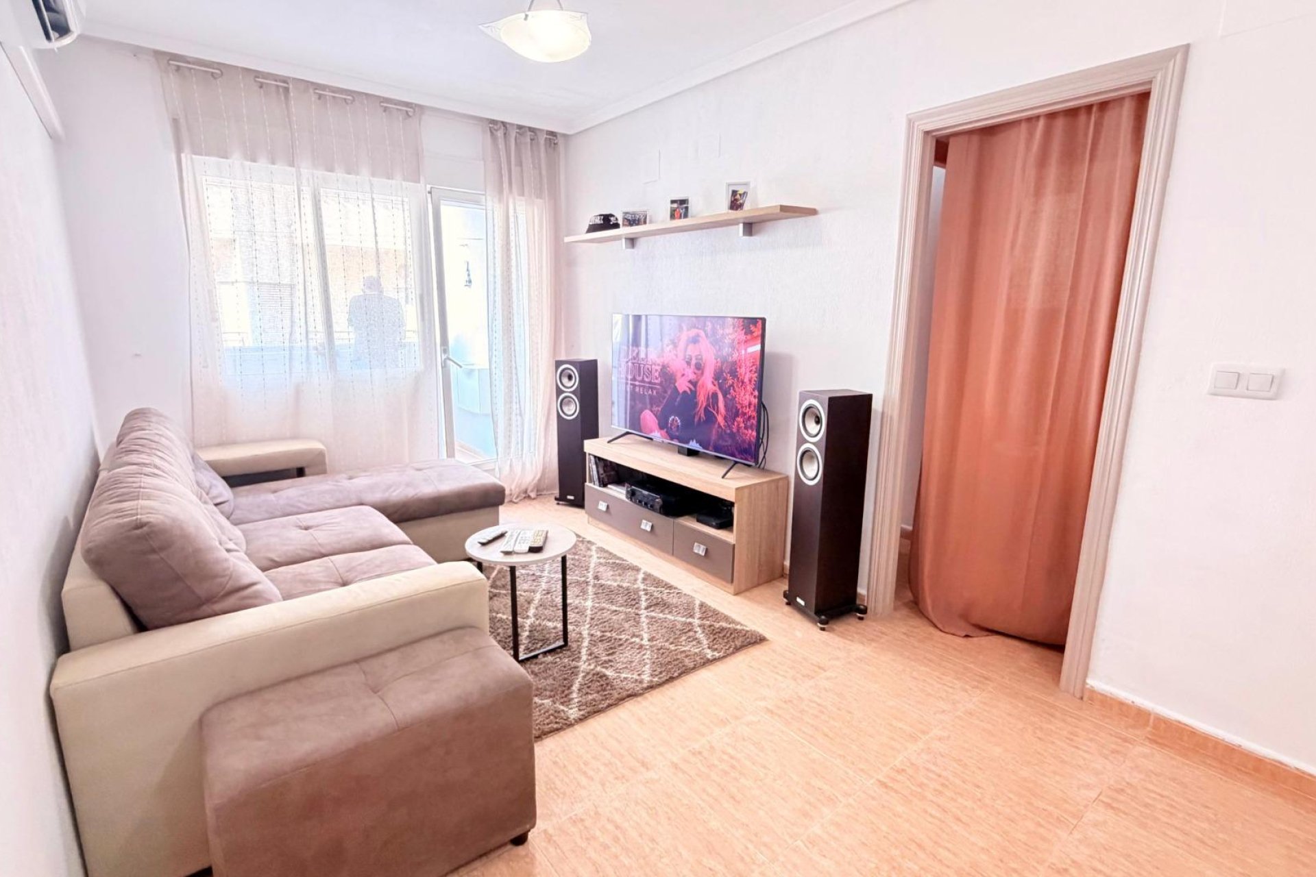 Revente - Appartement -
Torrevieja - Centro - Muelle Pesquero