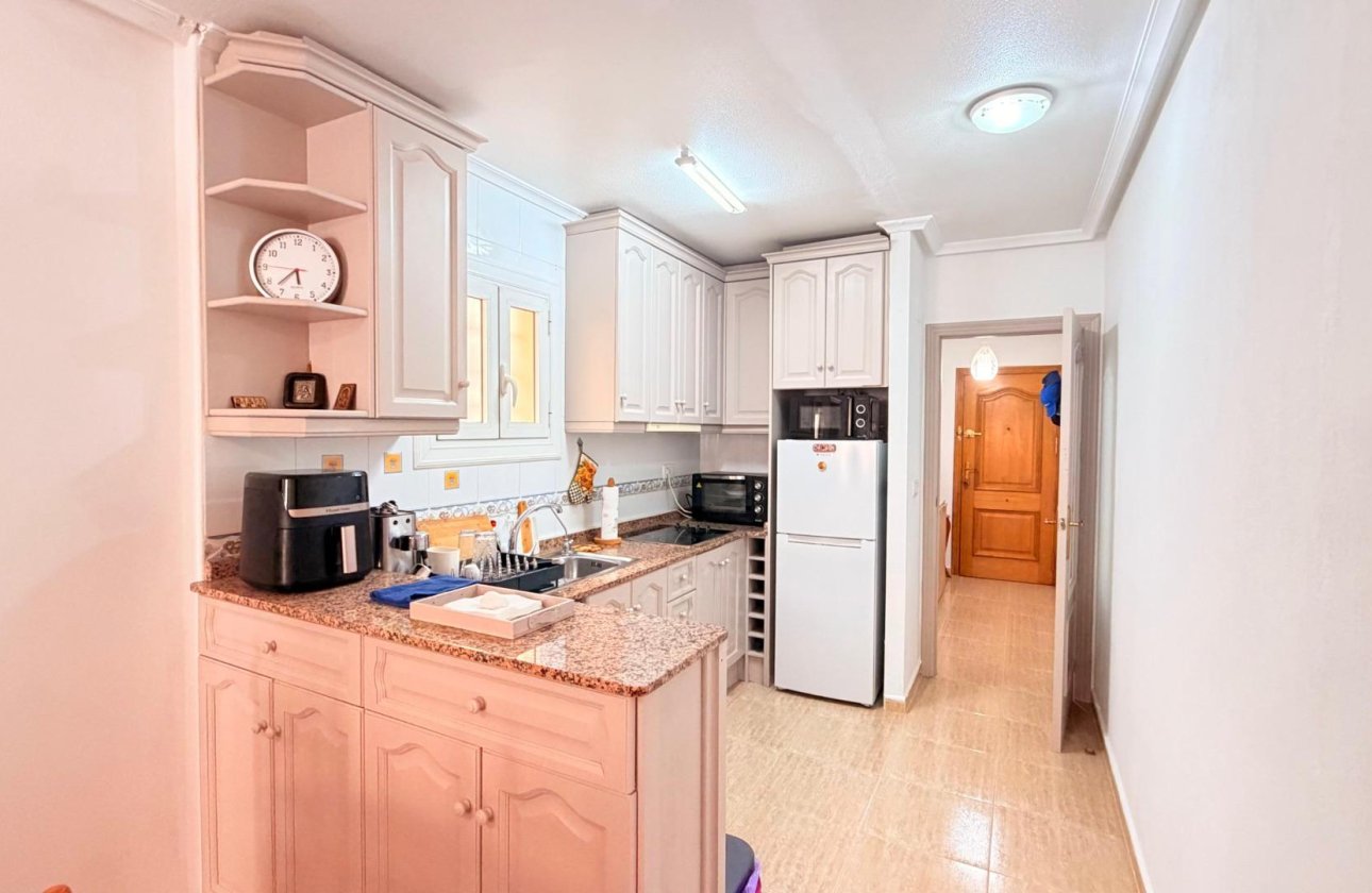 Revente - Appartement -
Torrevieja - Centro - Muelle Pesquero
