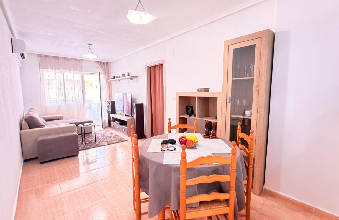 Revente - Appartement -
Torrevieja - Centro - Muelle Pesquero