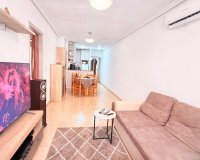 Revente - Appartement -
Torrevieja - Centro - Muelle Pesquero