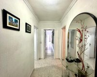 Revente - Appartement -
Torrevieja - Centro
