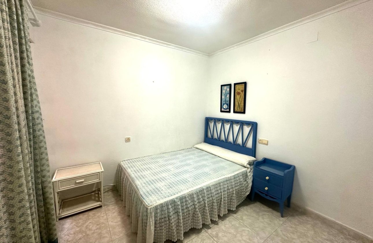 Revente - Appartement -
Torrevieja - Centro