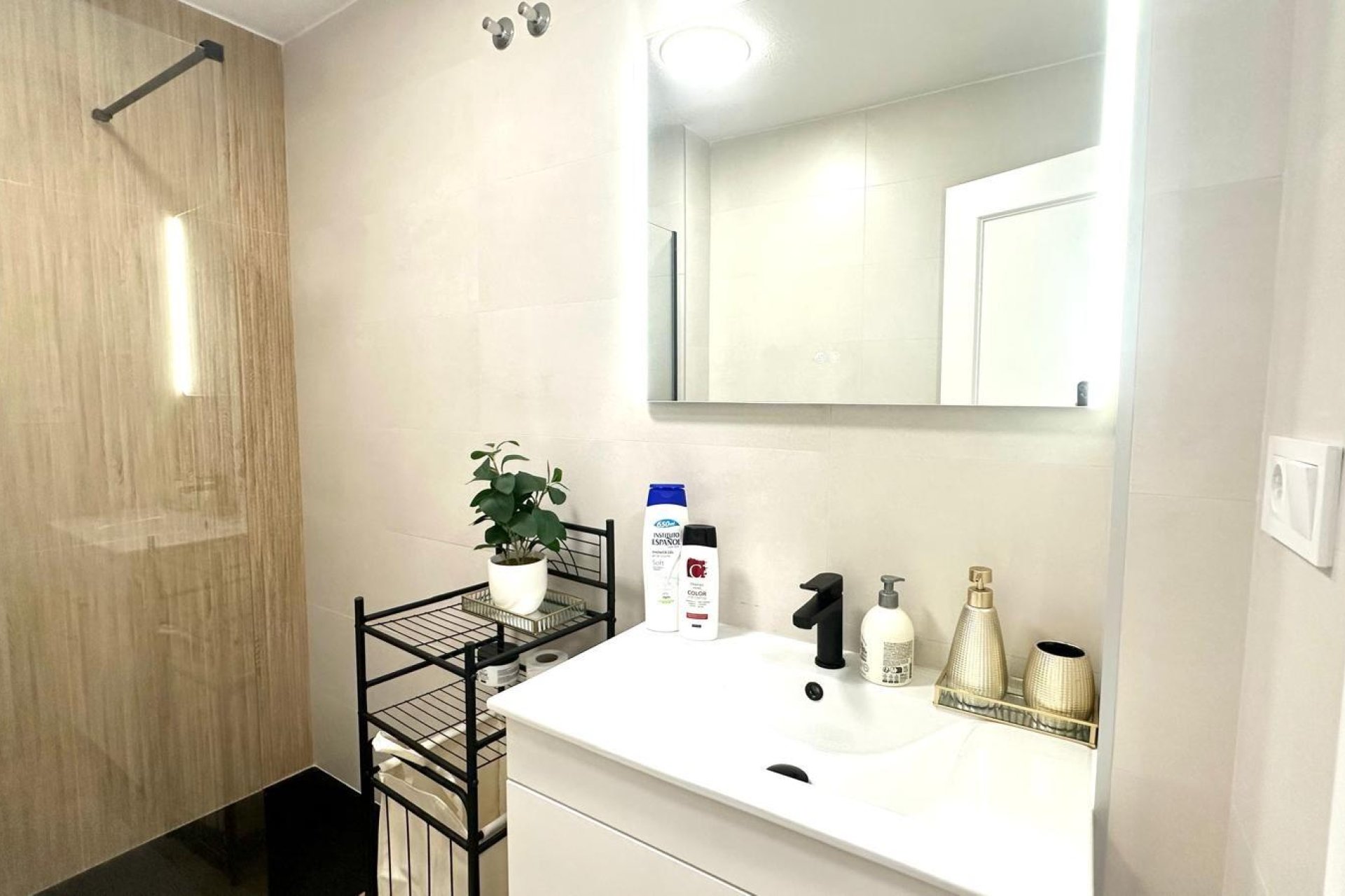 Revente - Appartement -
Torrevieja - Centro