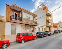 Revente - Appartement -
Torrevieja - Centro