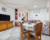Revente - Appartement -
Torrevieja - Centro