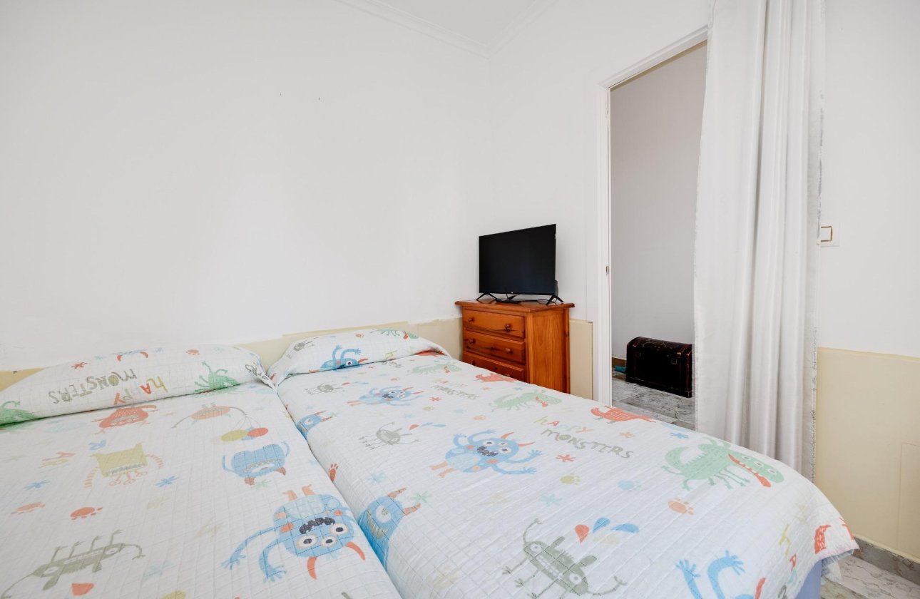 Revente - Appartement -
Torrevieja - Centro