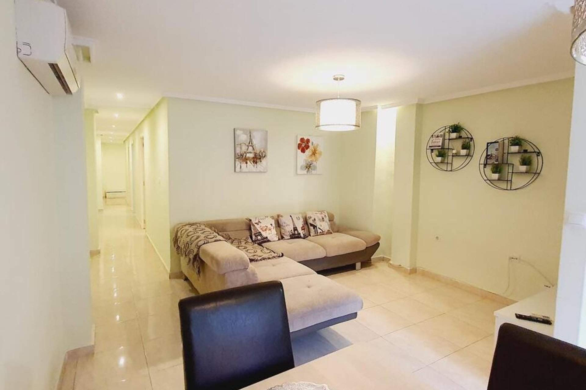 Revente - Appartement -
Torrevieja - Centro