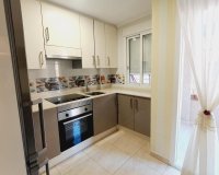 Revente - Appartement -
Torrevieja - Centro