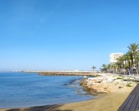 Revente - Appartement -
Torrevieja - Centro