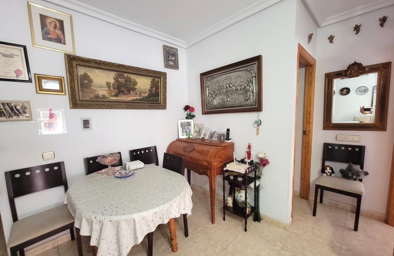 Revente - Appartement -
Torrevieja - Centro