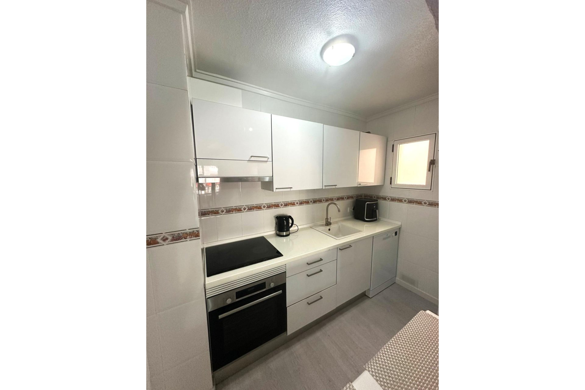 Revente - Appartement -
Torrevieja - Centro