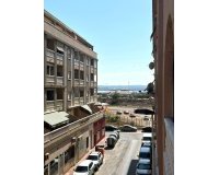 Revente - Appartement -
Torrevieja - Centro