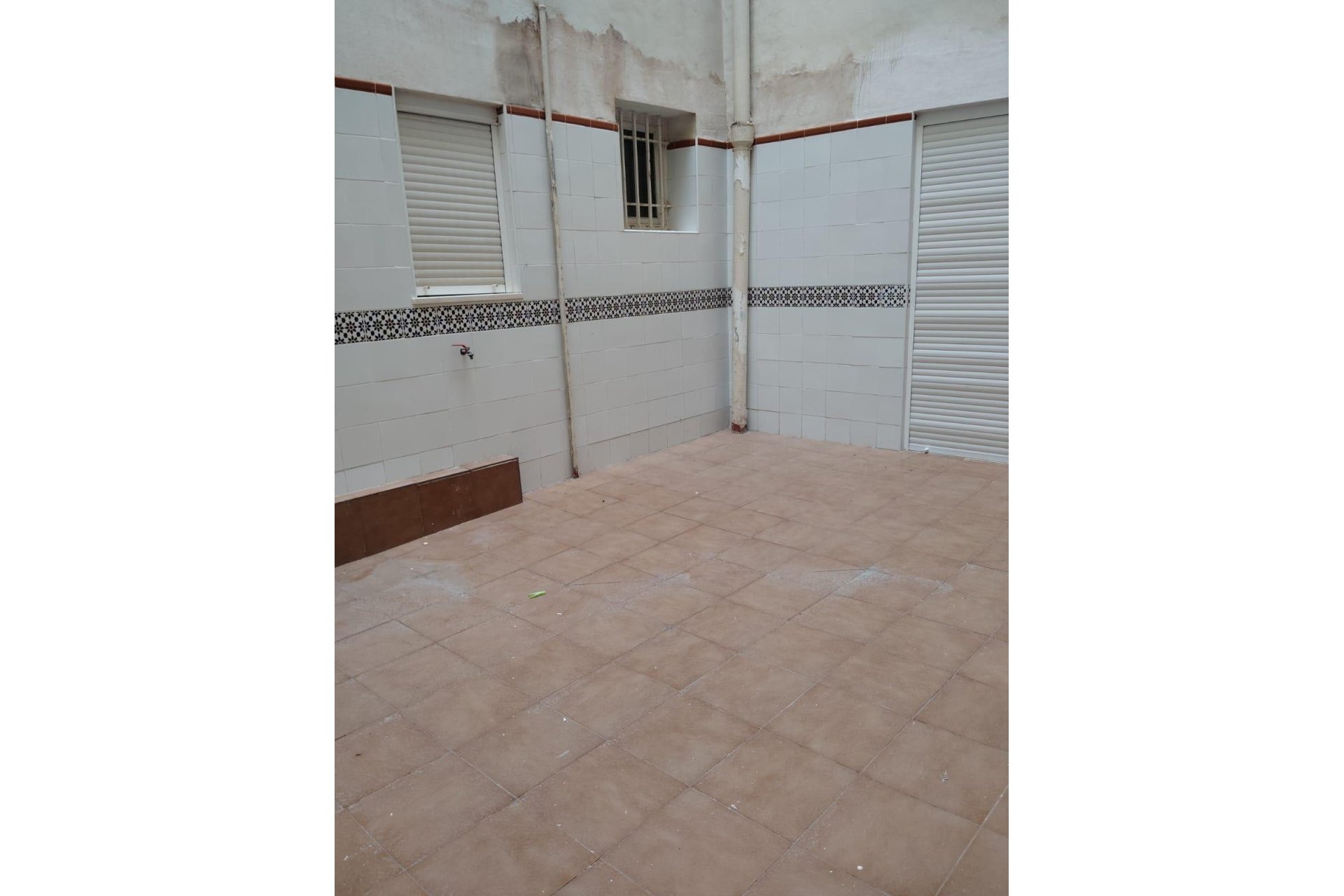 Revente - Appartement -
Torrevieja - Centro