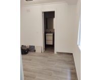 Revente - Appartement -
Torrevieja - Centro