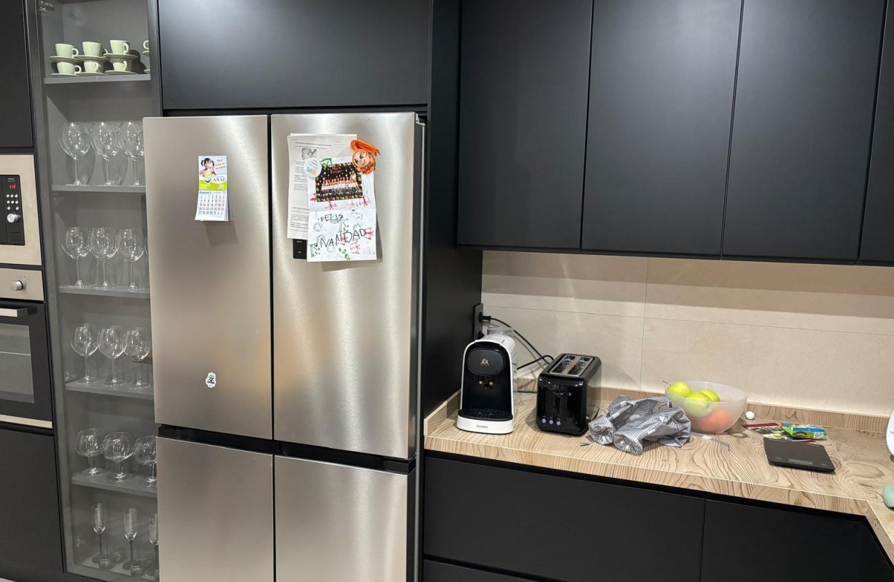 Revente - Appartement -
Torrevieja - Centro