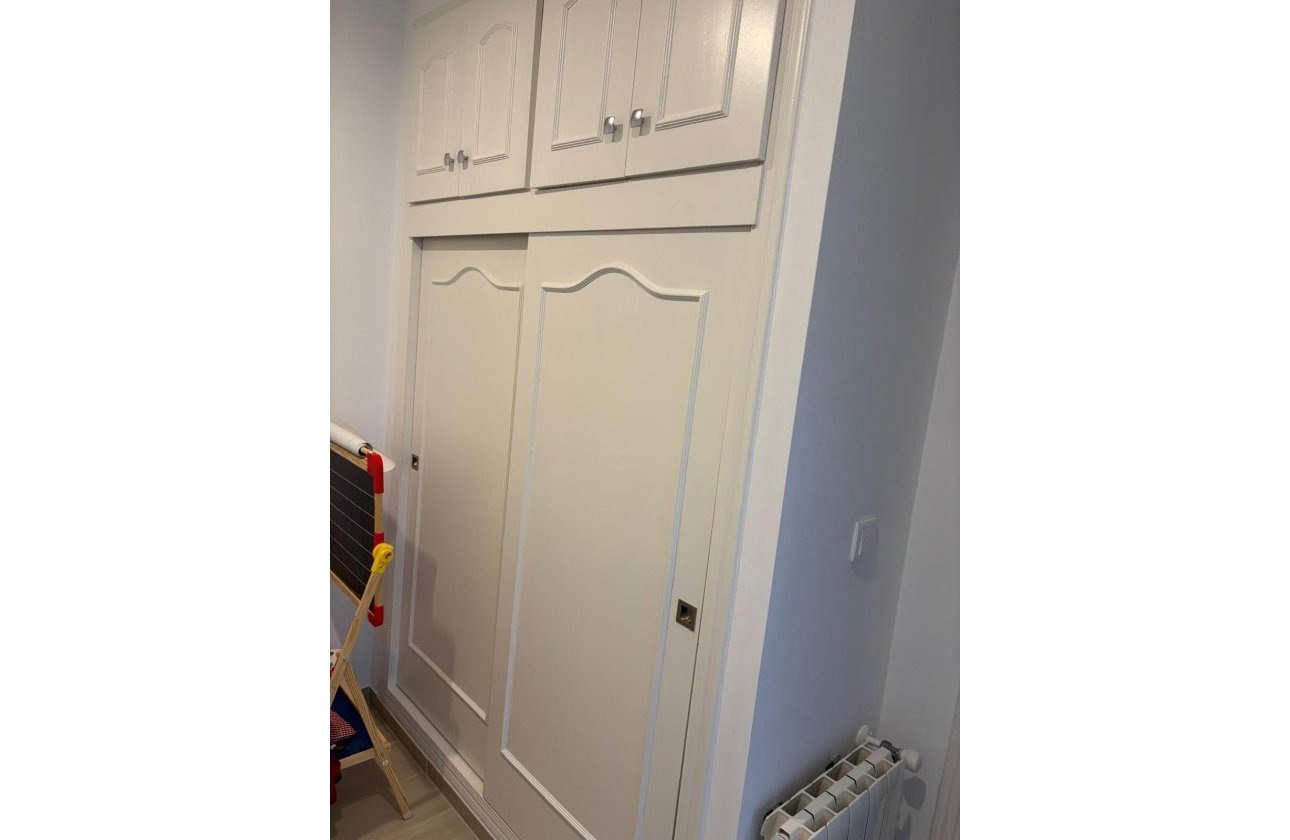 Revente - Appartement -
Torrevieja - Centro