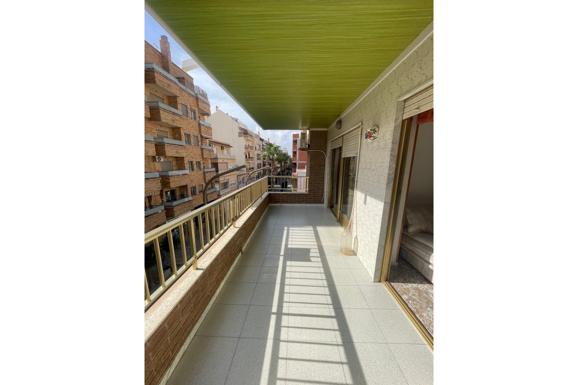 Revente - Appartement -
Torrevieja - Centro