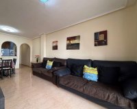 Revente - Appartement -
Torrevieja - Centro