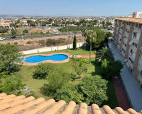 Revente - Appartement -
Torrevieja - Centro